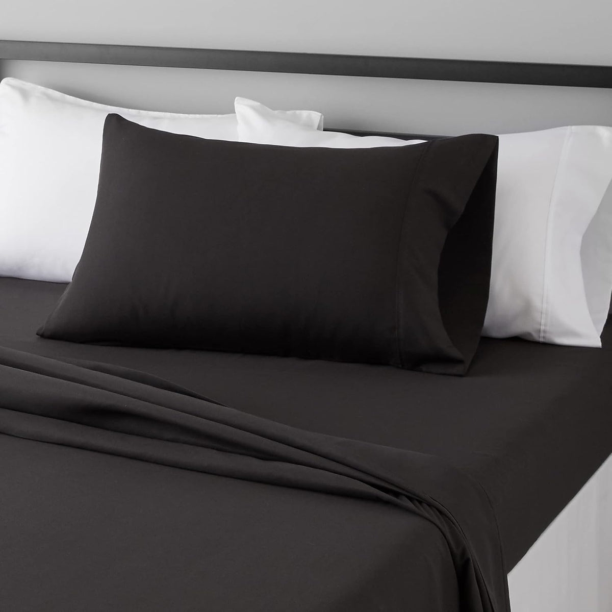 Amazon Basics Lightweight Super Soft Easy Care Wrinkle Free Microfiber 3 Piece Bed Sheet Set with 14-Inch Deep Pockets, Twin, Navy Blue, Solid, Kids, Men & Women Bedding