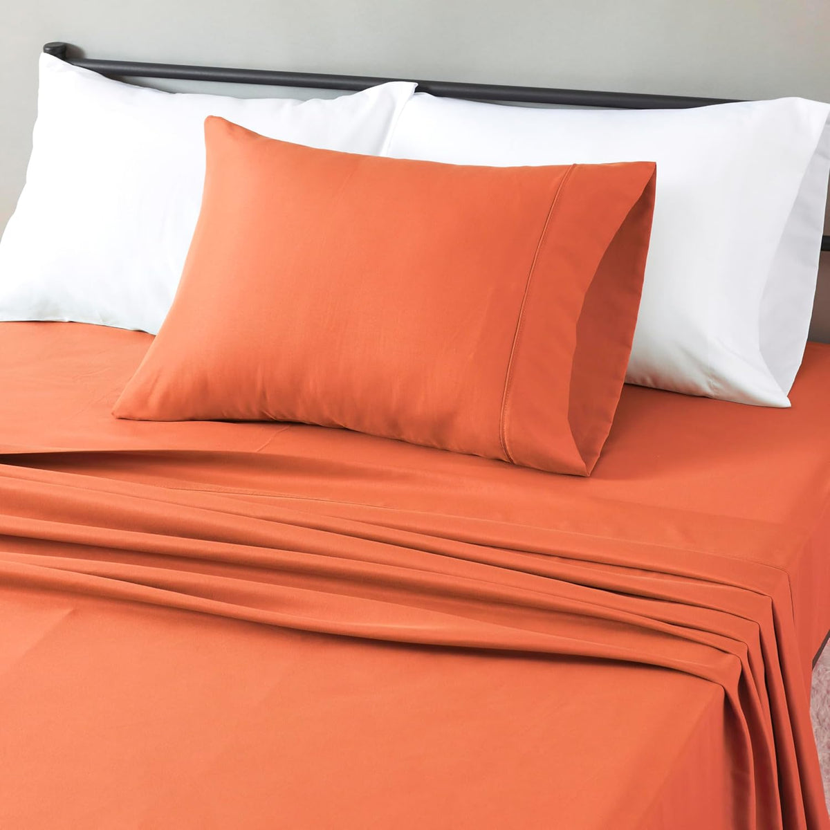 Amazon Basics Lightweight Super Soft Easy Care Wrinkle Free Microfiber 3 Piece Bed Sheet Set with 14-Inch Deep Pockets, Twin, Navy Blue, Solid, Kids, Men & Women Bedding