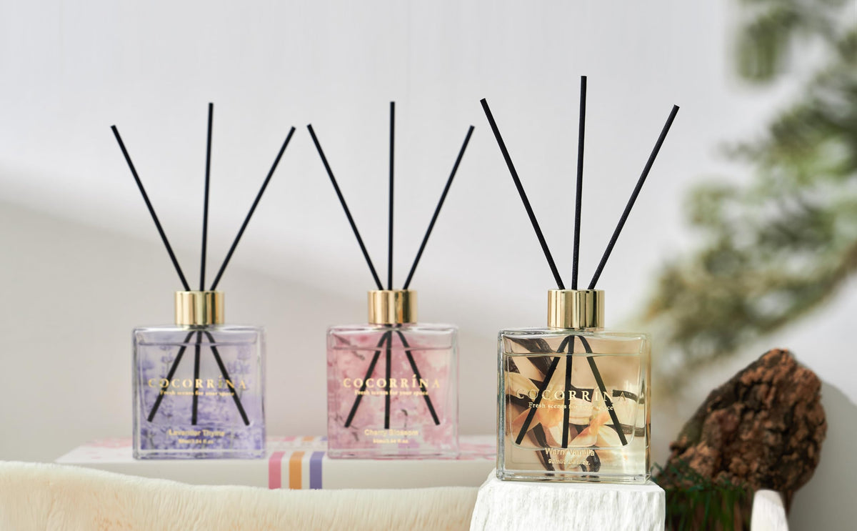 COCORRÍNA Reed Diffuser - 3 Pack/ 90ml with 24 Sticks Reed Diffuser for for House Bedroom Office Decor & Gifts Set (Cashmere Vanilla/Sandalwood Rose/Clean Linen)