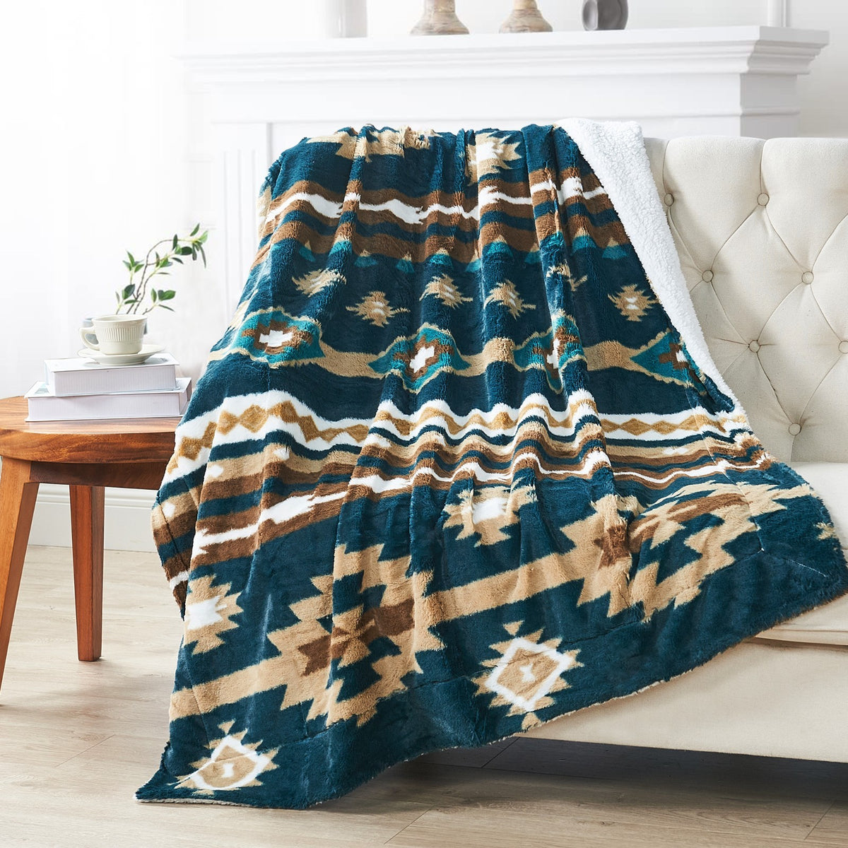 Southwest Sherpa Fleece Throw Blanket – Ultra Soft Reversible & Cozy Plush Gifts